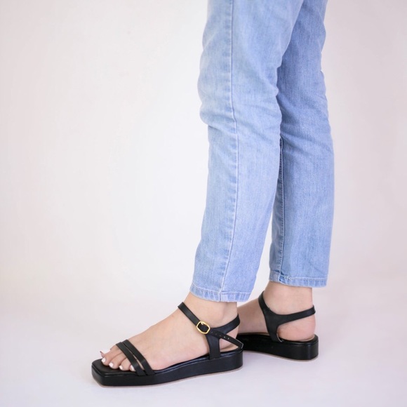 Greta Sandals - Picture 2 of 4